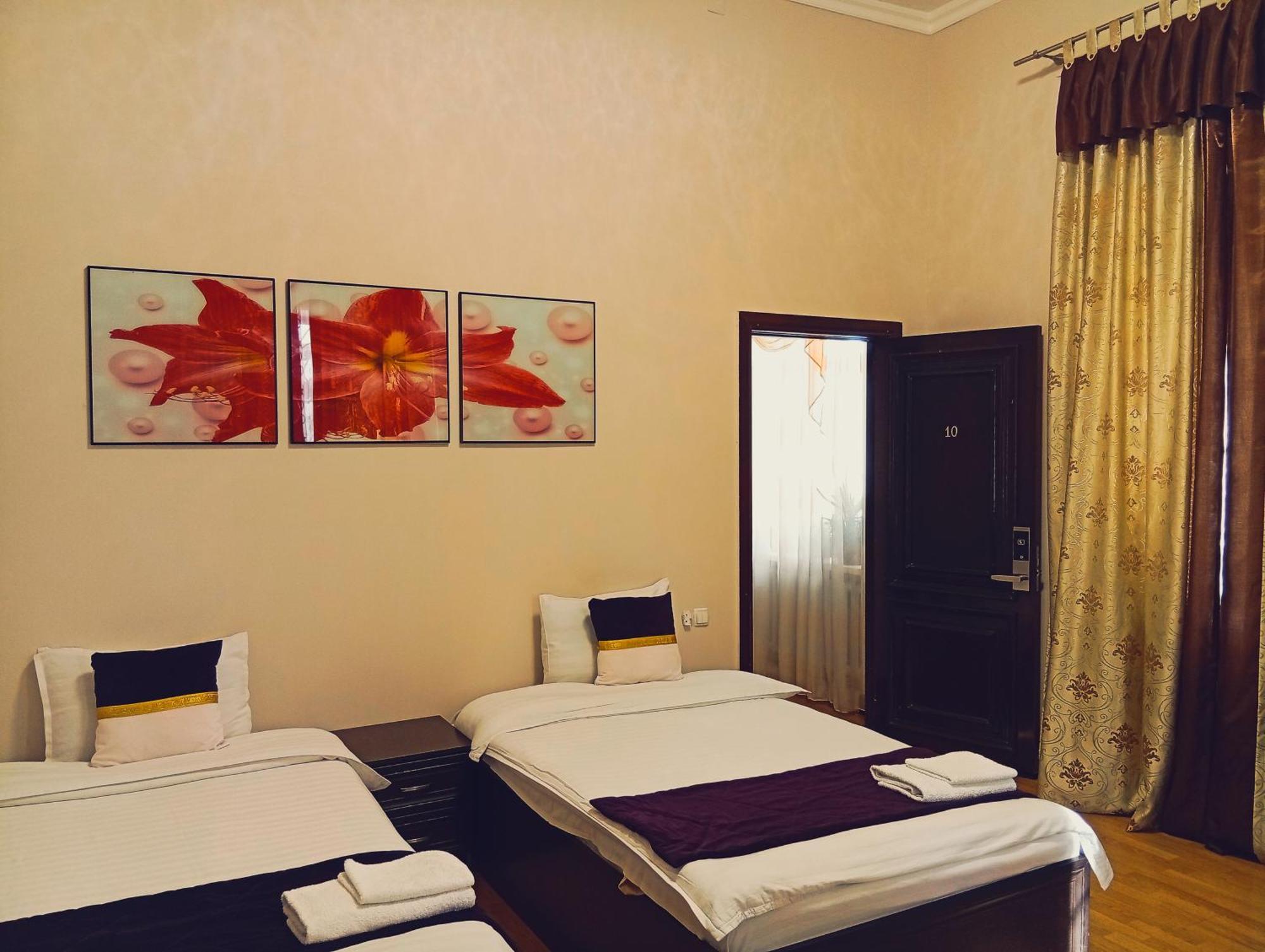 Hotel Marvarid Samarkand Buitenkant foto